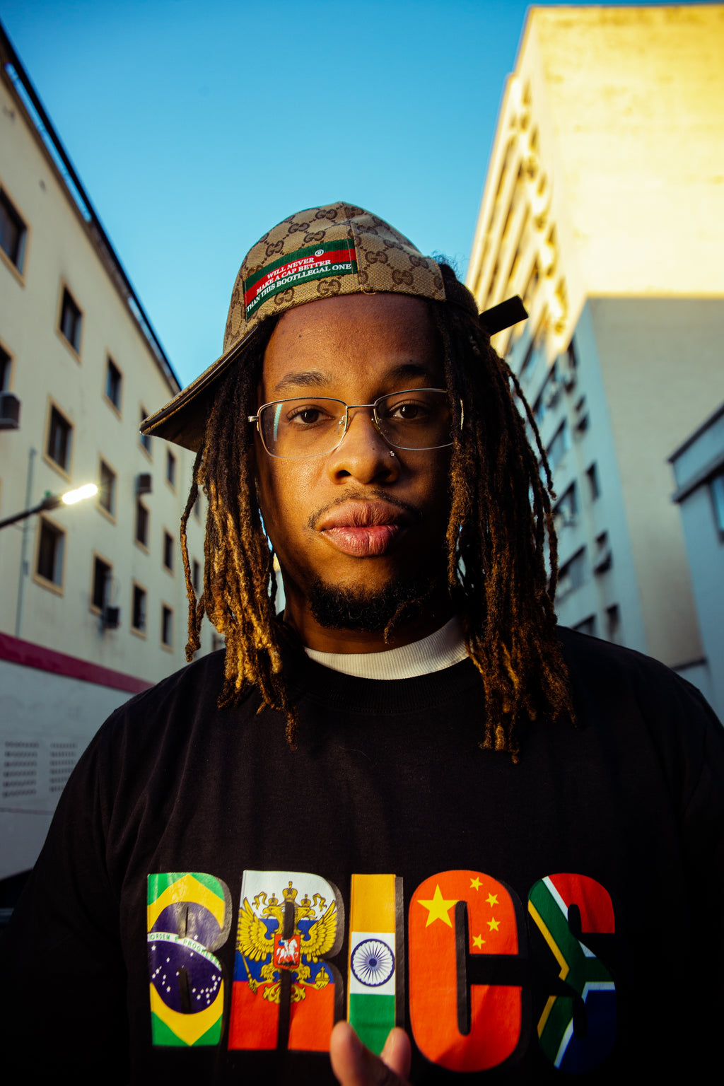 Camiseta "BRICS"